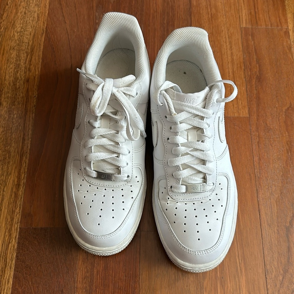 White Nike air forces